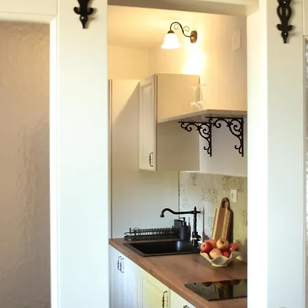 Prosciutto Kingdom - Kraljestvo Prsuta By Prsutarna Scuka