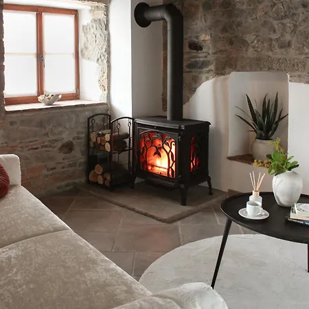 Appartamento Prosciutto Kingdom - Kraljestvo Prsuta By Prsutarna Scuka *