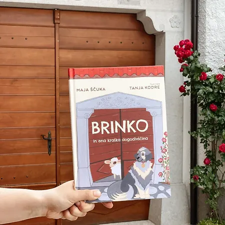 Prosciutto Kingdom - Kraljestvo Prsuta By Prsutarna Scuka Štanjel