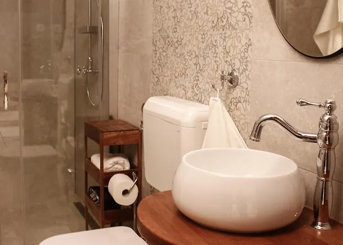 Prosciutto Kingdom - Kraljestvo Prsuta By Prsutarna Scuka